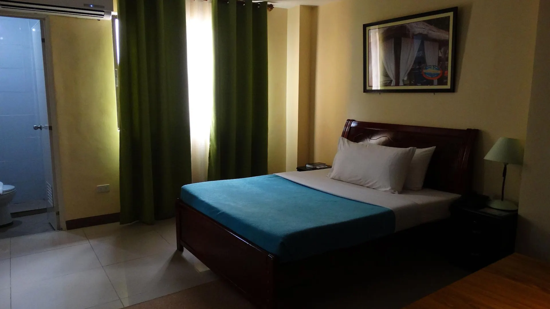 Time Travellers Hotel Manila