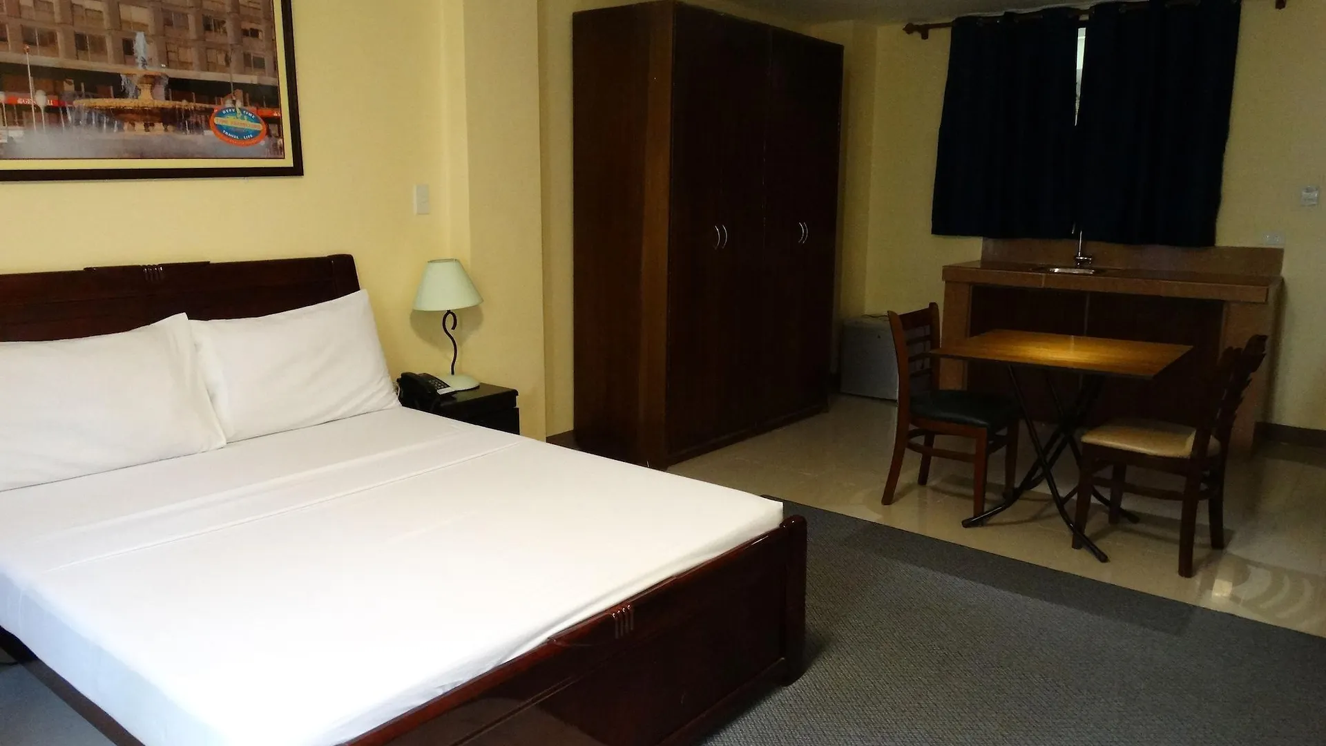 Time Travellers Hotel Manila 2*,
