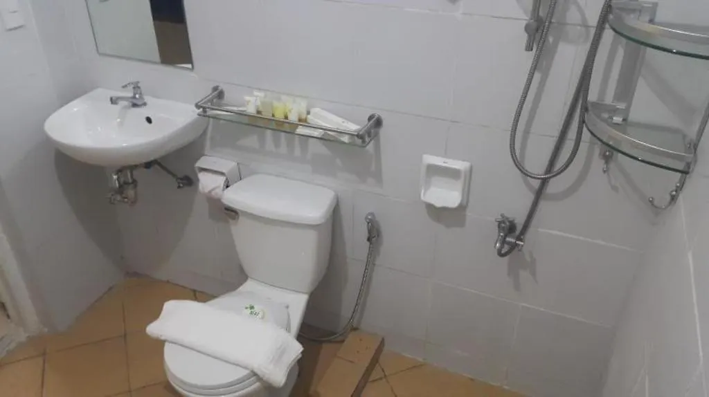 Time Travellers Hotel Manila 2*,