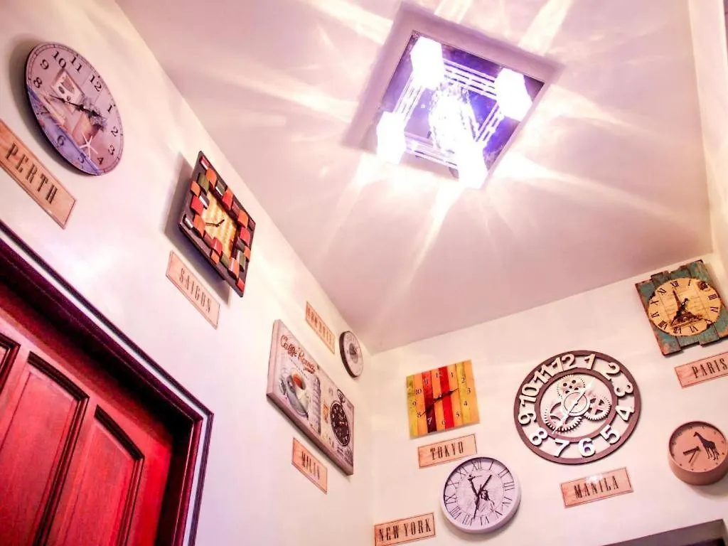 Time Travellers Hotel Manila